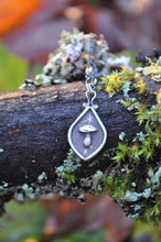 Load image into Gallery viewer, Portal  -Mushroom Necklace-
